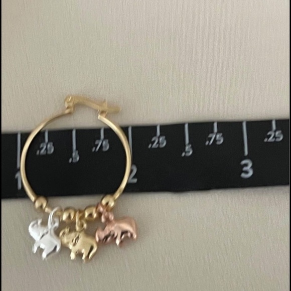 18k Gold Filled Elephants Hoop Earrings - Picture 7 of 7